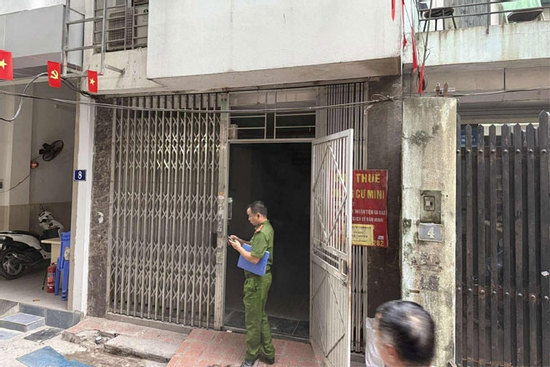 Cháy chung cư mini ở Hà Nội, nhiều người thoát nạn