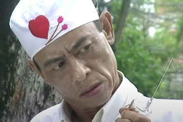 Cuộc đời thăng trầm của bác sĩ Hoa Súng trong 'Gặp nhau cuối tuần'