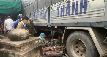 Nguyên nhân vụ xe tải lao thẳng vào chợ khiến 12 người thương vong