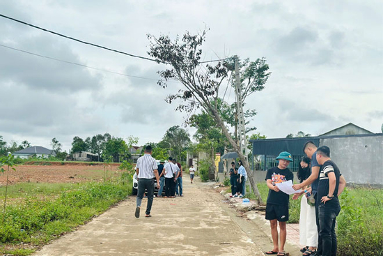'Thổi giá', gom đất, phân lô bán nền tràn lan sau công bố quy hoạch