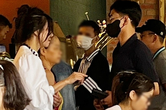 Tiết lộ nóng phía 'tổng tài' về tình hình đàn em sau khi hành hung nhân viên quán cà phê