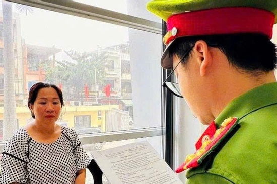 Bắt giam 'bà trùm' cho vay nặng lãi, con nợ là kẻ lừa đảo