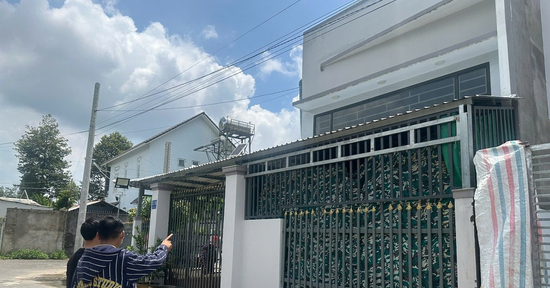 Vụ xây nhà nhầm trên đất người khác ở TPHCM: Phường mời hai bên làm việc