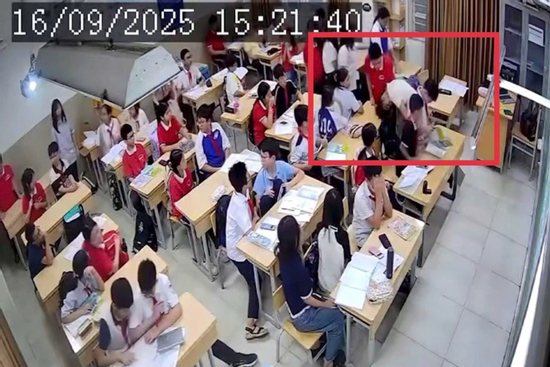 'Các em học sinh lớp 7 trong vụ cô giáo bị túm tóc không vô cảm'