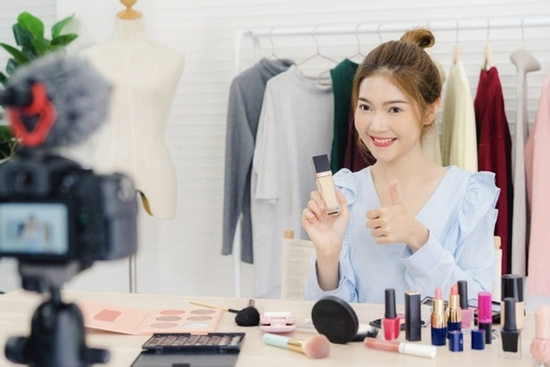 Livestream bán hàng phải xác thực danh tính, cấm thông tin gian dối về sản phẩm