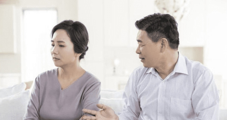 Tái hôn khi đã 50 tuổi, đêm tân hôn chồng đưa ra yêu cầu sốc