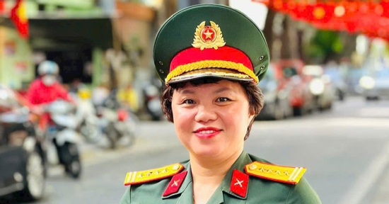 Đại tá Kiều Thanh Thúy trả lời câu hỏi doanh thu 700 tỷ của 'Mưa đỏ' về đâu?