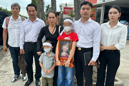 Gia đình nữ sinh tử vong ở Vĩnh Long không đồng ý kết luận giám định về tài xế gây tai nạn