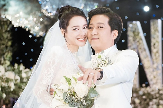 Chuyện tình sóng gió và 7 năm hôn nhân viên mãn của Trường Giang - Nhã Phương