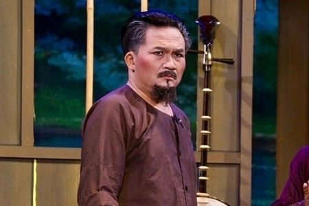 Diễn viên Đại Nghĩa trượt ngã bị trật khớp vai, phải hủy suất diễn