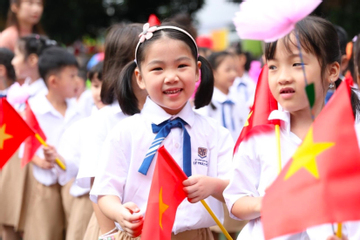 Tăng 60.000 học sinh năm học mới, quy mô trường lớp Hà Nội ra sao?