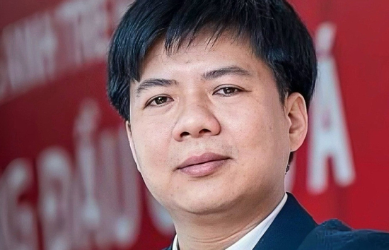 Khởi tố em gái, em trai của 'Shark' Thủy