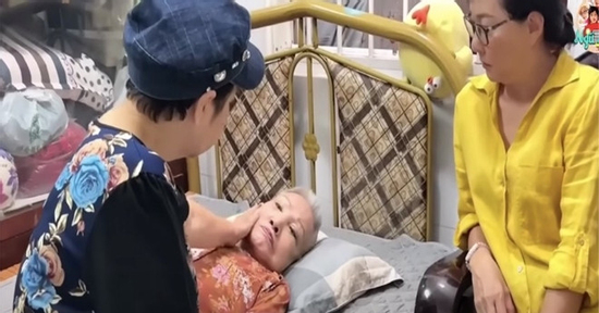 Tình trạng sức khỏe quái kiệt cải lương Hồng Nga