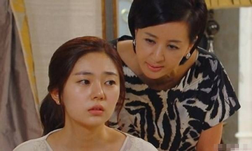 Về quê ở cữ, tôi trầm cảm vì những hành động của mẹ chồng liên quan tháng cô hồn