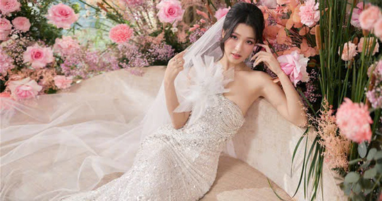 Á hậu Phương Nhi đẹp lộng lẫy trong áo cưới đầm xòe công chúa