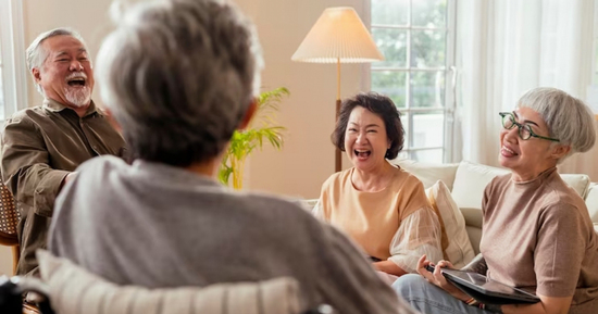 Qua tuổi 60, tuyệt đối đừng nói 5 câu này trước mặt người quen: Ai nói người đó hối hận!