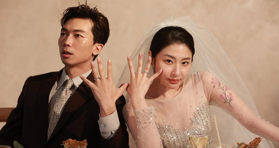 Cặp vợ chồng diễn viên lái xe gây tai nạn chết người