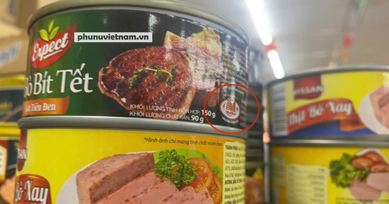 Sản phẩm Đồ hộp Hạ Long vẫn bày bán trên kệ siêu thị