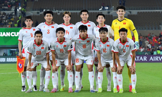 Chấm điểm U23 Việt Nam: Đình Bắc xuất sắc nhất trận vẫn xếp sau 1 cầu thủ