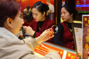 Giá vàng hôm nay 13/1: Cao nhất lịch sử, vượt 4.600 USD/ounce