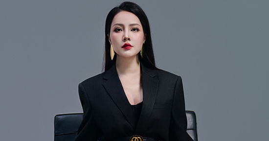 Hình ảnh khác lạ hiếm thấy của MC Thụy Vân VTV