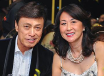 Hôn nhân hơn 30 năm của Tuấn Ngọc và vợ kém 14 tuổi trước khi ly hôn