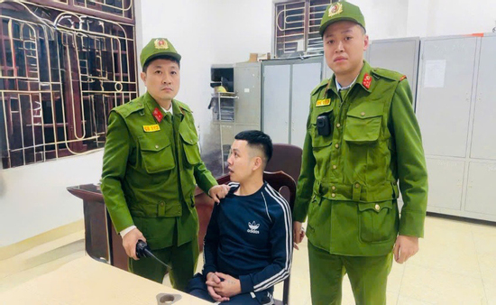 Công an Hà Nội bắt kẻ đốt nhà trọ do mâu thuẫn tình cảm