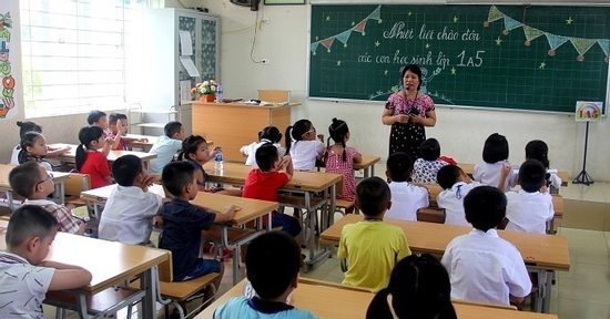 Con chưa vào lớp 1, phụ huynh đã tính đến chọn trường cấp 2