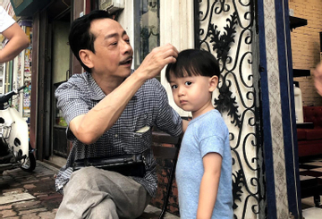 Xúc động bài đăng của con trai cố NSND Hoàng Dũng