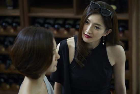 Em chồng 'thương mẹ bằng mồm', xéo xắt chị dâu và cái kết không thể hả hê hơn