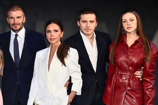 Thế giới dậy sóng chuyện nhà Beckham