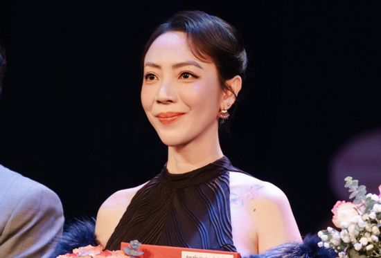 Thu Trang tiếp tục nhận tin vui