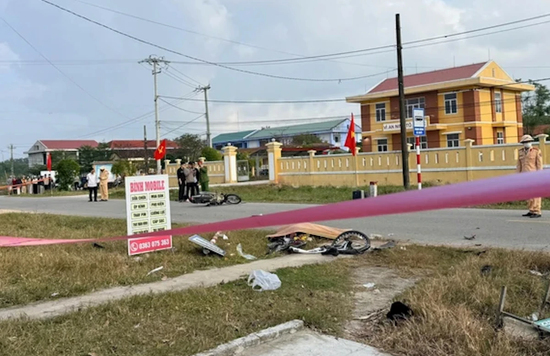 Xe tải tông nhiều phương tiện, 4 người thương vong: Chủ tịch TP Huế chỉ đạo nóng