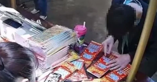 Trúng số độc đắc, giấc mơ đổi đời hóa bi kịch cay đắng 