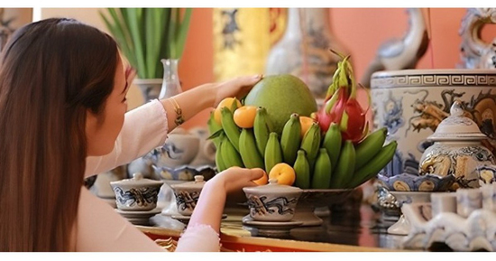 Khung giờ đẹp bao sái ban thờ và rút tỉa chân nhang đón Tết 2026 phù hợp cho 12 con giáp