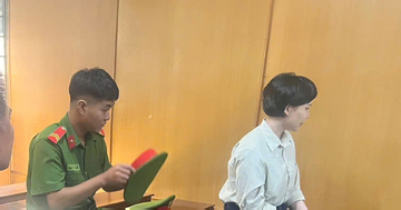 Mâu thuẫn trong tiệc sinh nhật, người phụ nữ đâm chết chồng 'hờ'