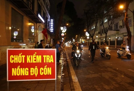 Năm 2026, người đi xe máy vi phạm nồng độ cồn 'kịch khung' bị xử phạt thế nào?