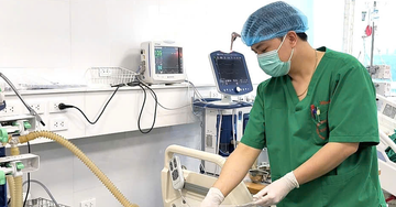 Người đàn ông suy đa tạng, nguy kịch sau bữa tiệc