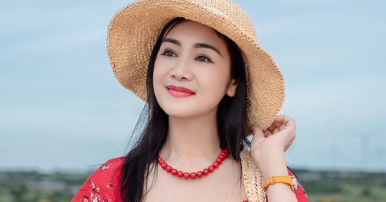 NSND Thu Hà thông báo sắp về hưu, tiết lộ bí quyết trẻ đẹp tuổi U60