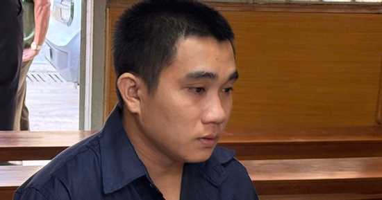 Lãnh 10 năm tù vì tiếng karaoke