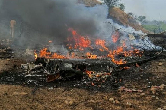 Ấn Độ: Máy bay chở phó thủ hiến bang Maharashtra rơi, tất cả người trên khoang thiệt mạng