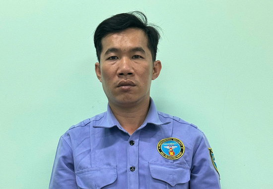 Bắt khẩn cấp kẻ trêu ghẹo, hành hung thiếu nữ 16 tuổi ở quán cà phê