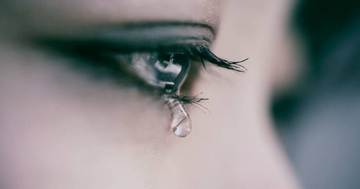 Bài văn 'không còn bố nữa' của cậu bé lớp 2 khiến hàng triệu người bật khóc