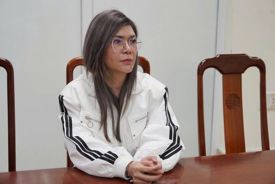 Bắt giữ 'nữ quái' bị truy nã quốc tế