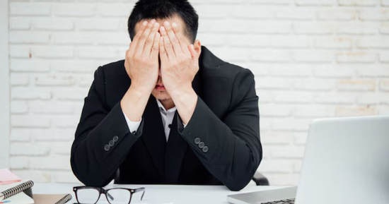 30 tuổi không xu dính túi, tôi mới thấm sự thật cay nghiệt: Các mối quan hệ mỏng hơn cả tờ giấy, kể cả tình thân