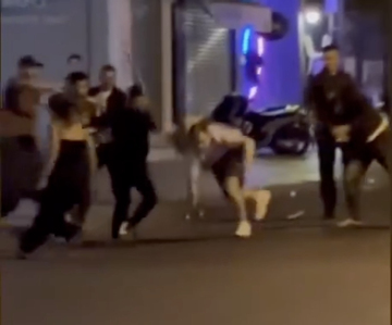 Bắt giữ 3 người liên quan vụ tấn công nhóm du khách nước ngoài ở Nha Trang