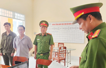 Bắt giam kẻ chuyên dâm ô các bé gái