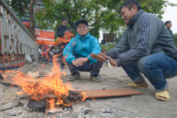 Dự báo thời tiết ngày 6/1: Miền Bắc chìm trong giá rét, có nơi dưới 7°C