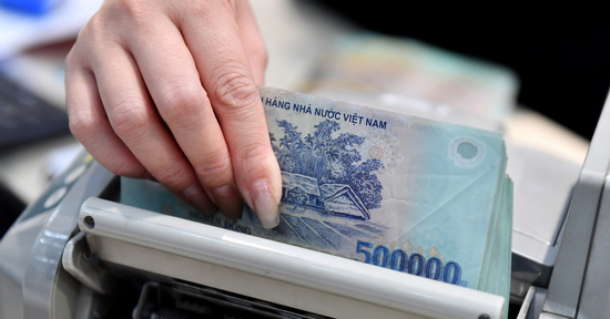 Lãi suất ngân hàng hôm nay 6/1/2026: Ngân hàng đầu tiên bất ngờ giảm lãi suất