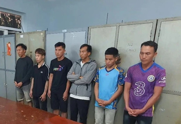 Nhóm đối tượng chuốc say, hiếp dâm thiếu nữ trong lô cao su